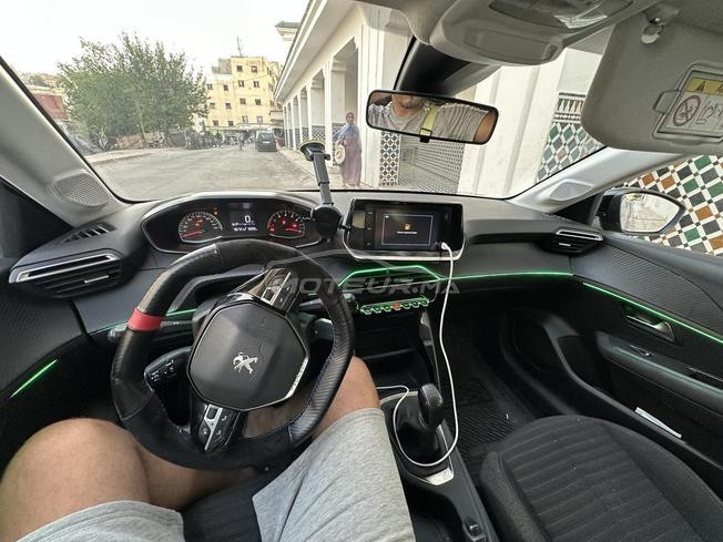 208 peugeot 