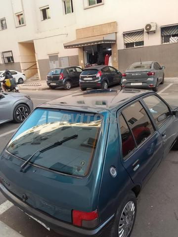 Voiture économique et pratique - 2
