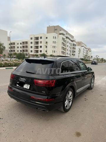Audi Q7 S-Line - 2