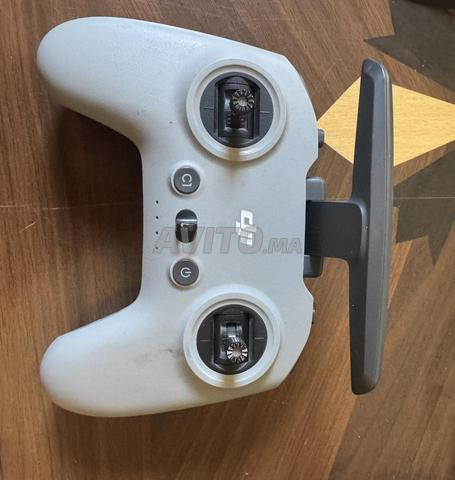 درون DJI FPV كومبو - 2