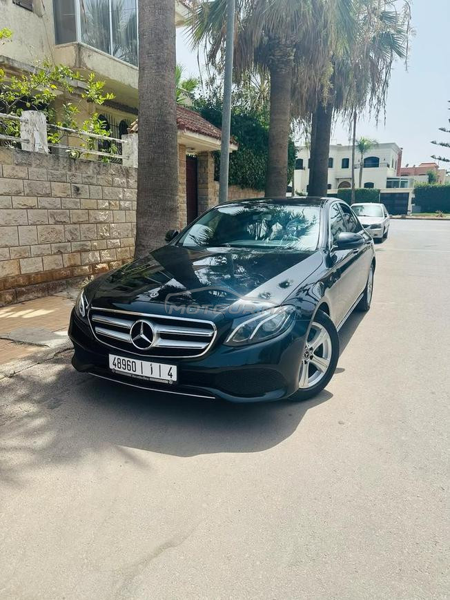 🚗 Mercedes-Benz E220 