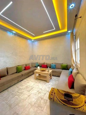 Appartement propre au centre de Marrakech avec climatiseur, salle de bain et parking