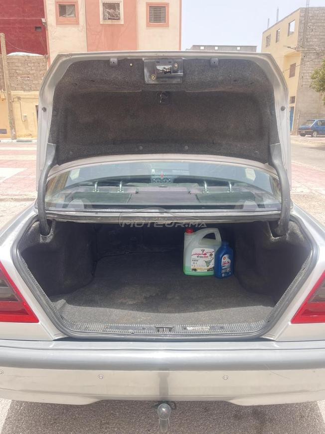 ميرسديس بنز 220 