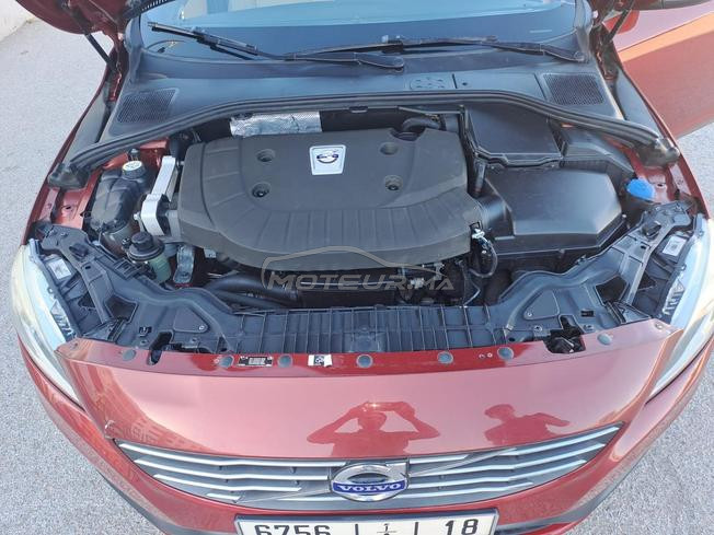 volvo s60 D3 2015 150000dh