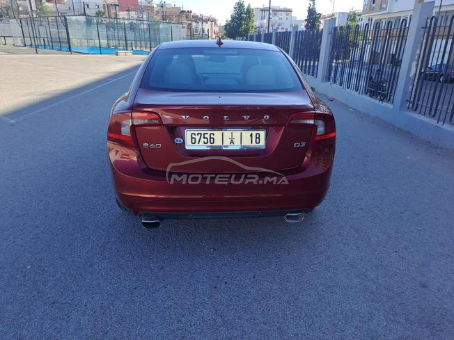 volvo s60 D3 2015 150000dh
