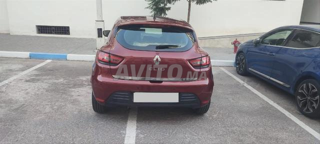 Clio 4 2019 bon état - 2