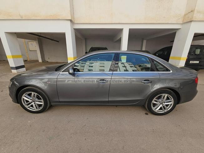 Audi A4 automatique 2012 