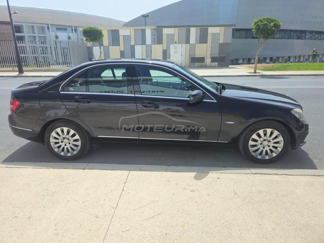 Mercedes-Benz 220 Diesel Automatique 2011 à Tanger