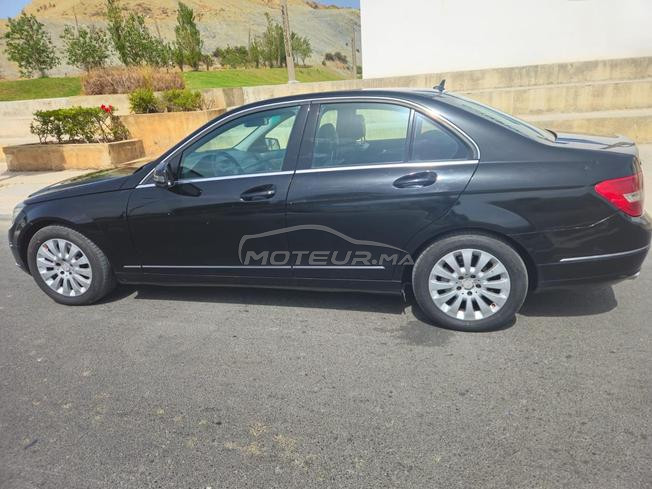Mercedes-Benz 220 Diesel Automatique 2011 à Tanger