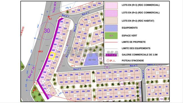 Terrain R3 Commercial à Vendre - 2