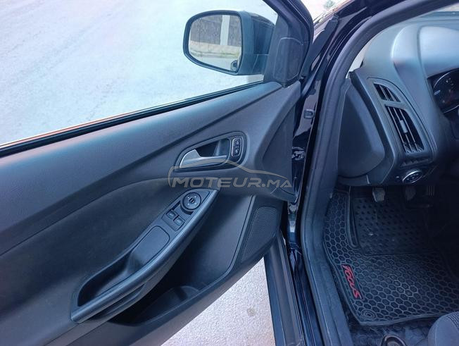 Ford focus berline 1ère main 2018
