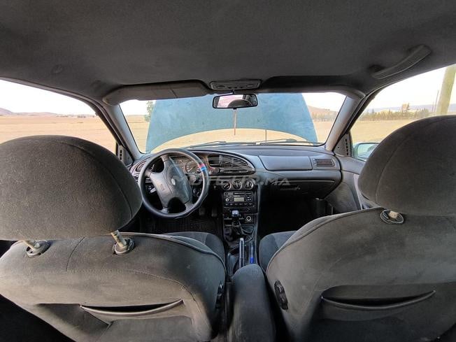 Ford Mondeo 2000 7ch