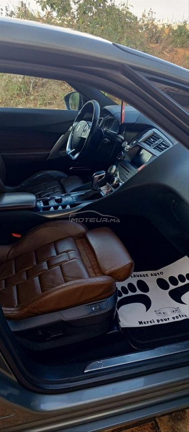 très belle voiture à vendre