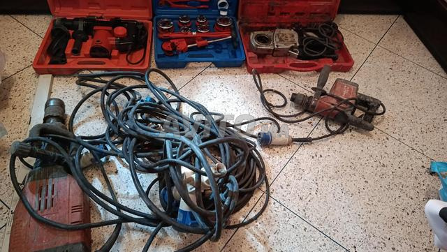 معدات جديدة