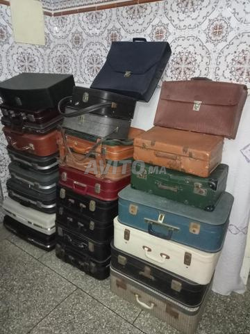 حقائب سفر عتيقة للاختيار