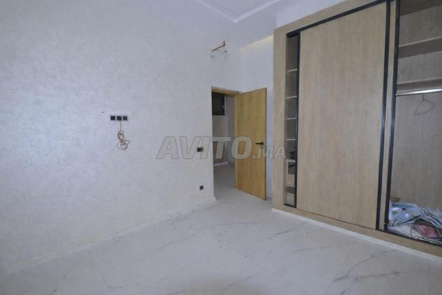 Sous-sol d'une villa à louer sur la route de Casa