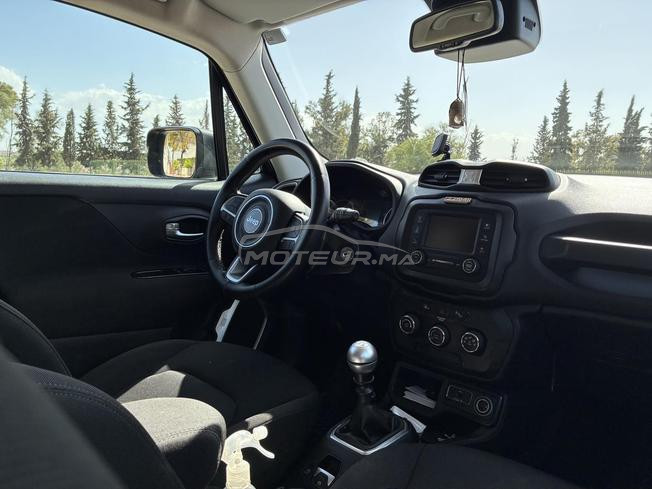 Jeep Renegade très propre tbarkallah 
