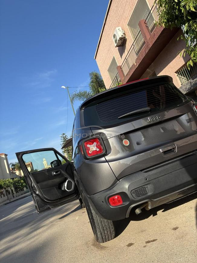 Jeep Renegade très propre tbarkallah 