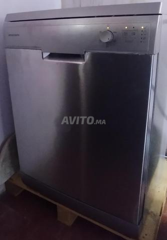 Lave vaisselle Arthur Martin grand taille