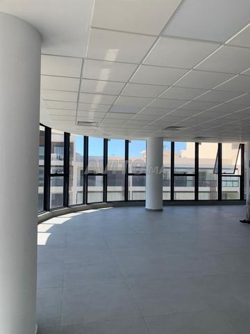 Bureaux d'exception de 114 m2 aux Orchidées 6