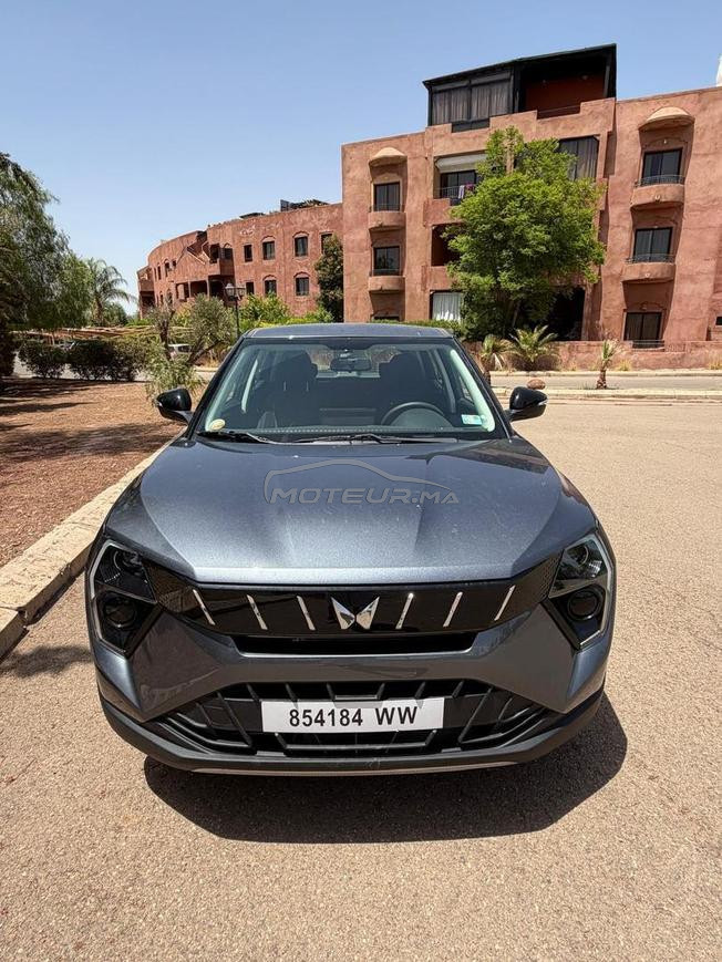 voiture neuve 4200kms garantie 3 ans 