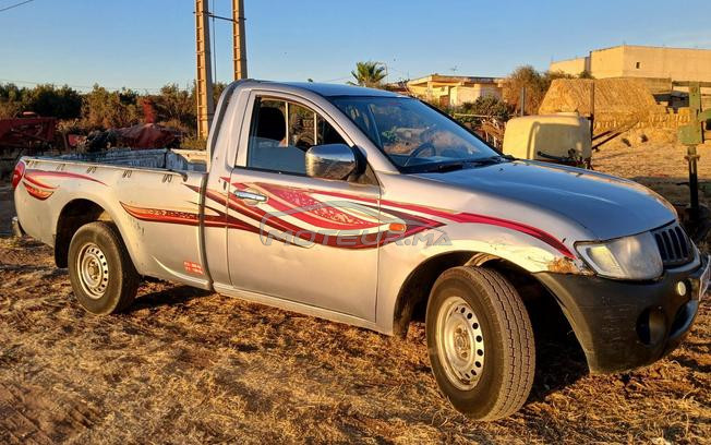 mutsubishi L200 modèle 2008 moteur jdide 