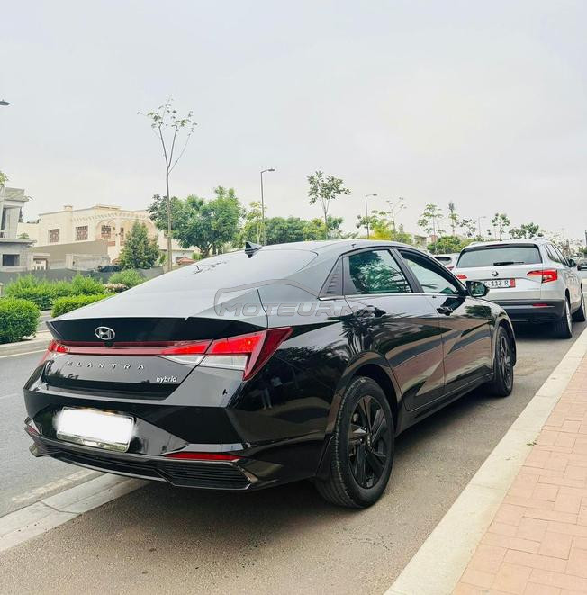 hyundai elantra hybrid 