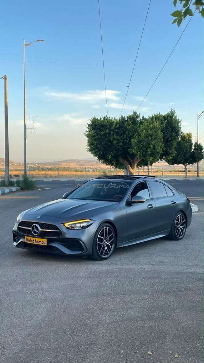 Mercedes-Benz 220 Diesel Automatique 2022 à Rabat