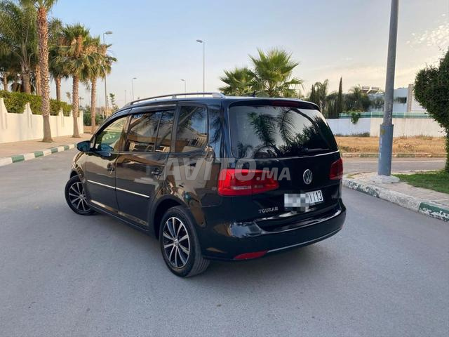 Volkswagen Touran 7 places 2 Litres - 2