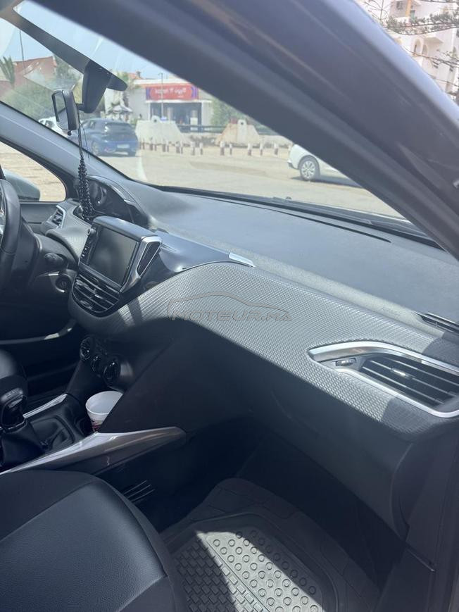 Voiture 2008 en très bon état 46000 km