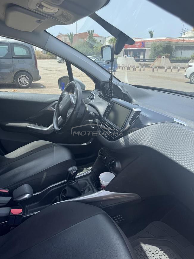 Voiture 2008 en très bon état 46000 km