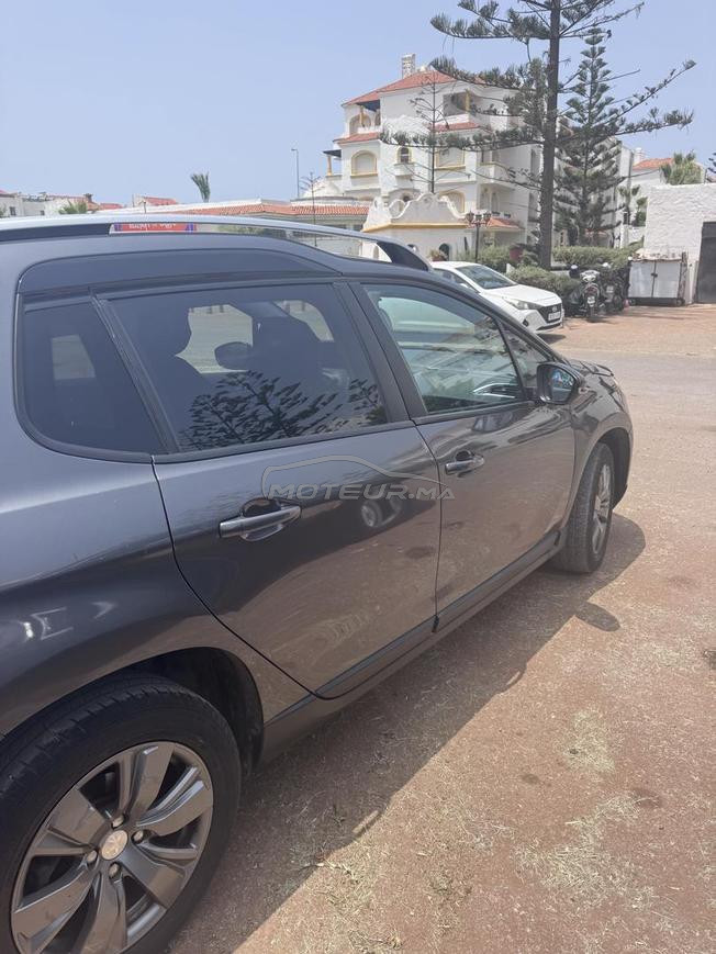 Voiture 2008 en très bon état 46000 km