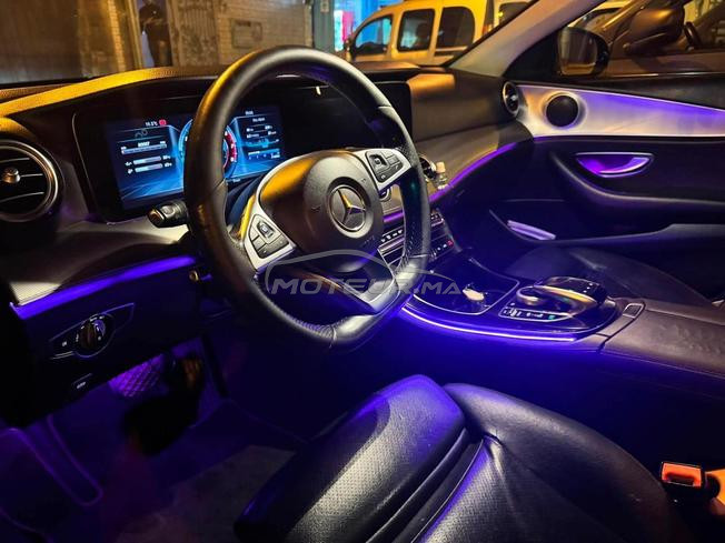 Mercedes classe E 220d modèle 2016 pack AMG