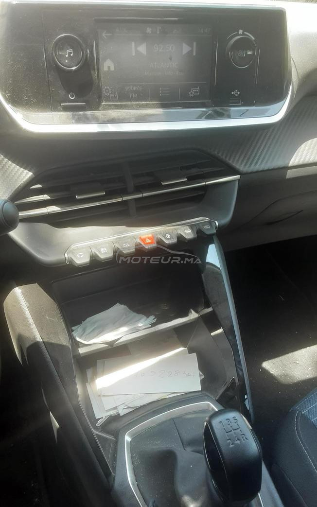Peugeot 208 Diesel Manuelle 2023 à Casablanca