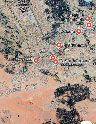 قطعة أرض فيلا 300 متر مجهزة وموصولة بالخدمات للبيع