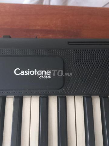 Piano numérique Casio CT-S200 – Excellent état - 2