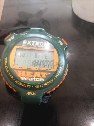 ساعة إيقاف ومقياس حرارة Extech HW30 - 2