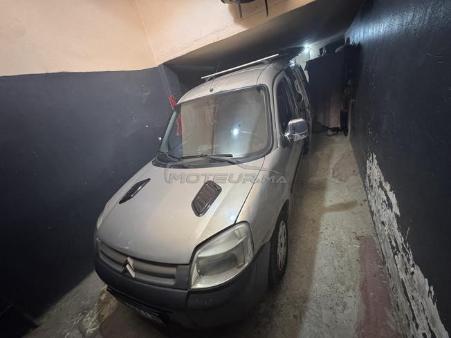 Citroën Berlingo model 2005 salé 