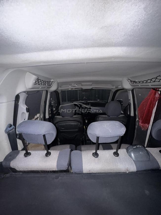 Citroën Berlingo model 2005 salé 