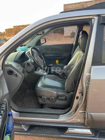 Hyundai Tucson - 2