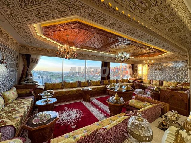 فيلا راقية تشطيب ممتاز إطلالة على البحر - 2