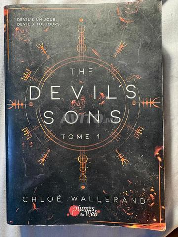 The devil’s sons format broché - 2