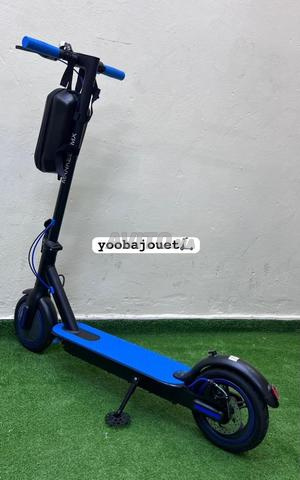 TROTTINETTE ÉLECTRIQUE