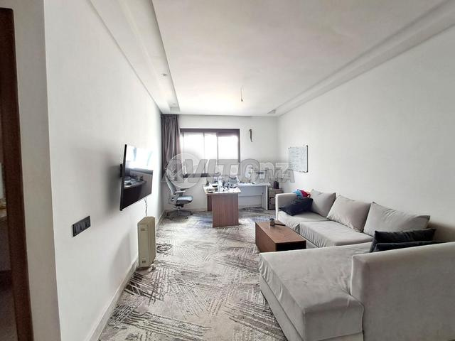 CMN-AC-1897 - Appartement à vendre à Hay Al Fadl