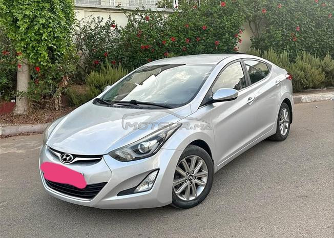 Hyundai elantraa 