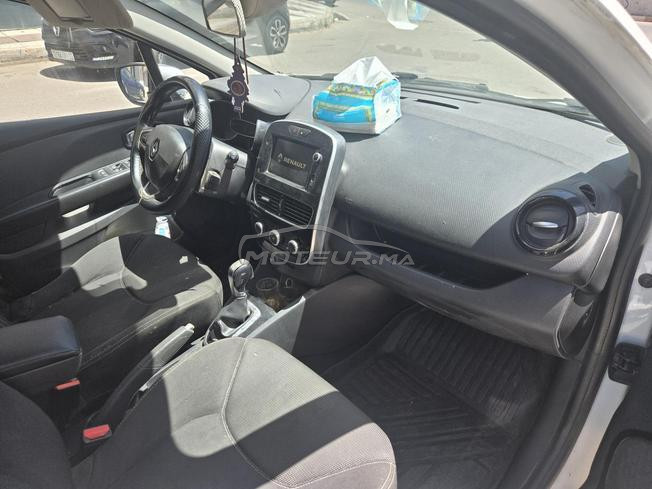 Clio 4 diesel automatique main libre