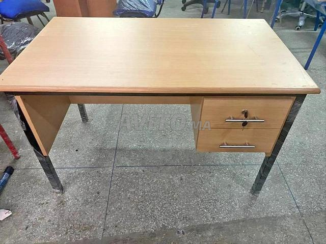 مكتب شبه معدني بجودة احترافية - 2