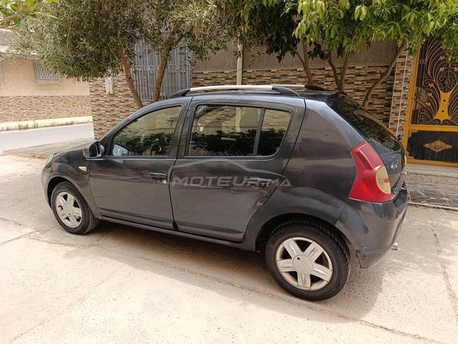 Sandero à vendre 