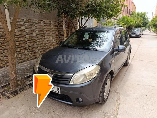 Sandero للبيع - 2