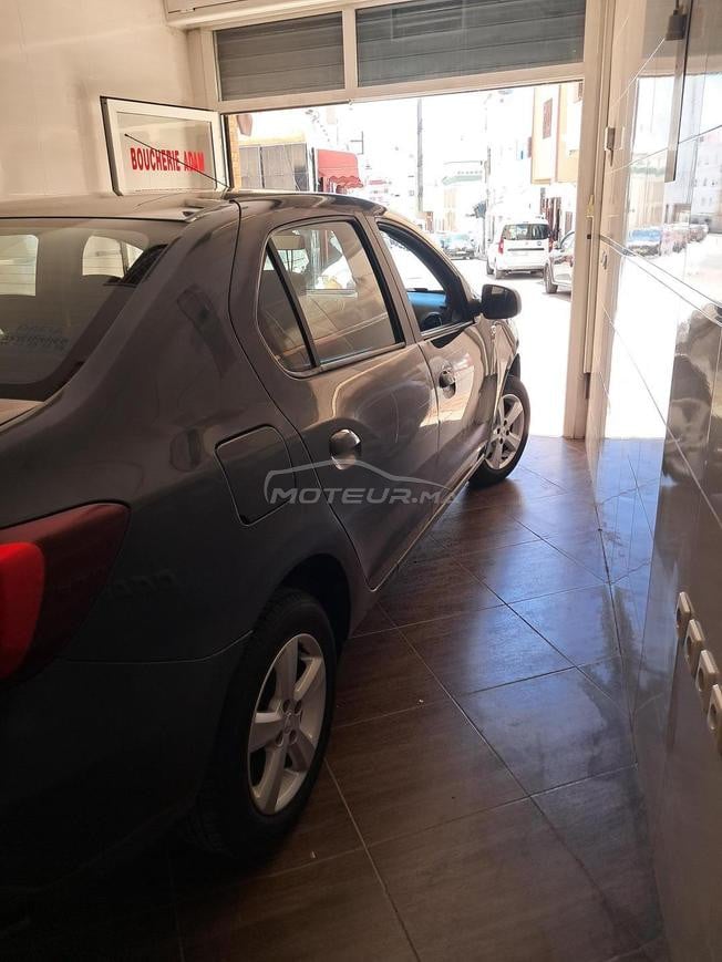 je vends ma dacia logan de 2017 en excellent état